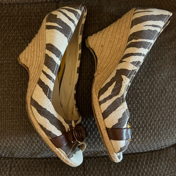 Michael Kors Wedge shoes - Picture 1 of 4